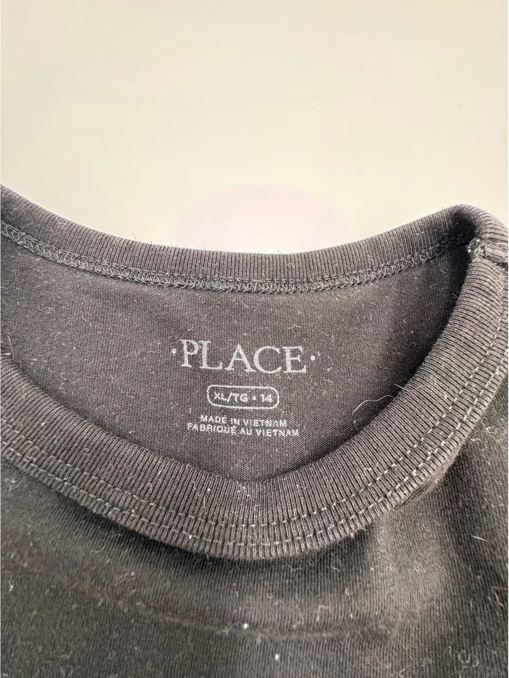 The Children's Place Black Graphic T-Shirt Size XL/14